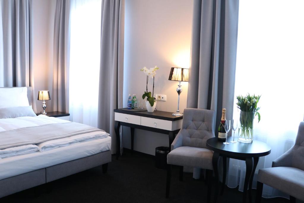 Hotel 3